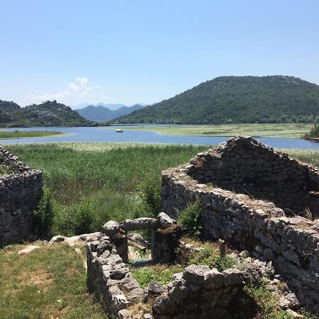 Holiday Home Ivana Virpazar Ngoại thất bức ảnh