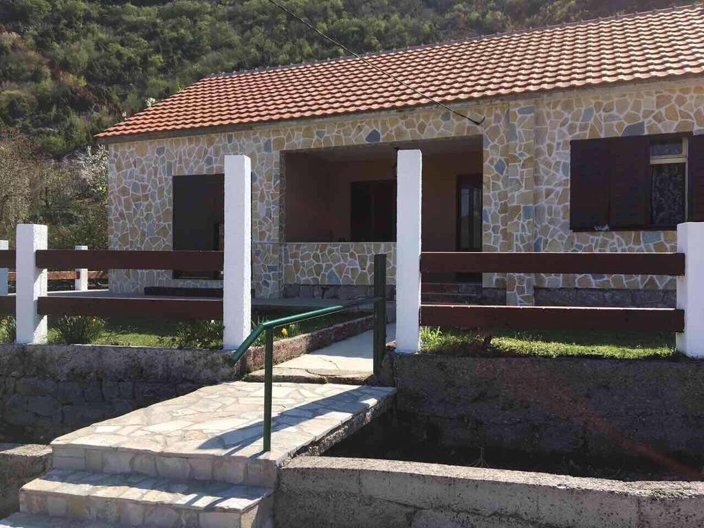 Holiday Home Ivana Virpazar Ngoại thất bức ảnh
